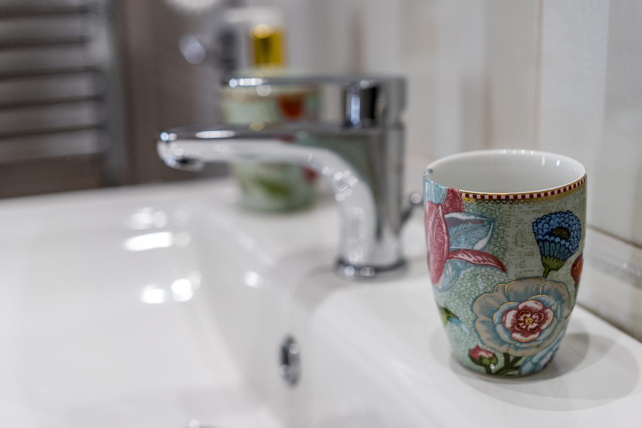 Le Bijou Luxury Rooms & Suites ヴェリア エクステリア 写真